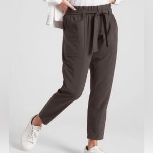 Athleta Skyline light stretch pant